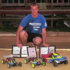 RC Car Action - RC Cars & Trucks | Eastern States Challenge: Team Associated Wins