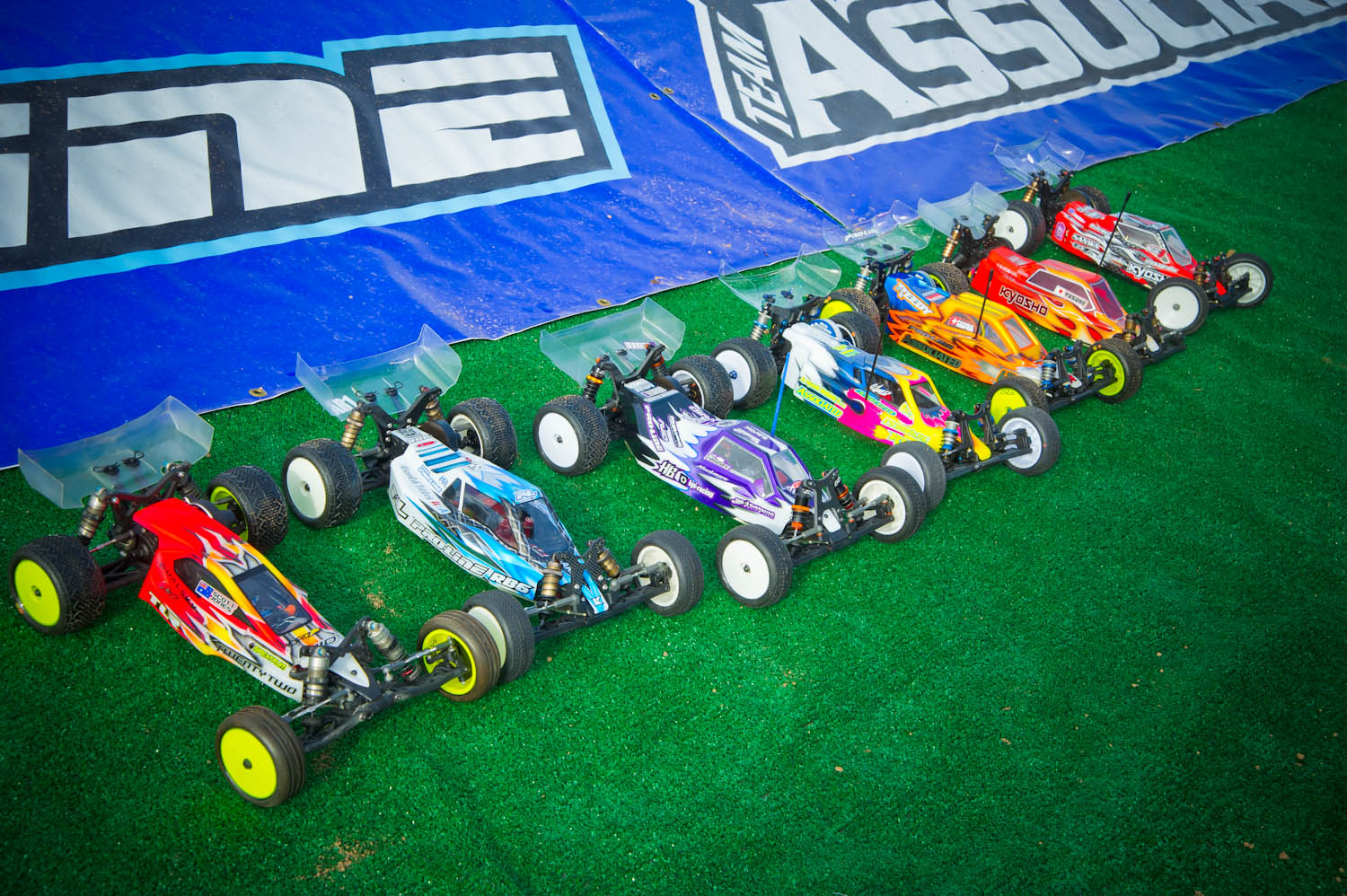 RC Car Action - RC Cars & Trucks | 2013 IFMAR Worlds Sunday0100193