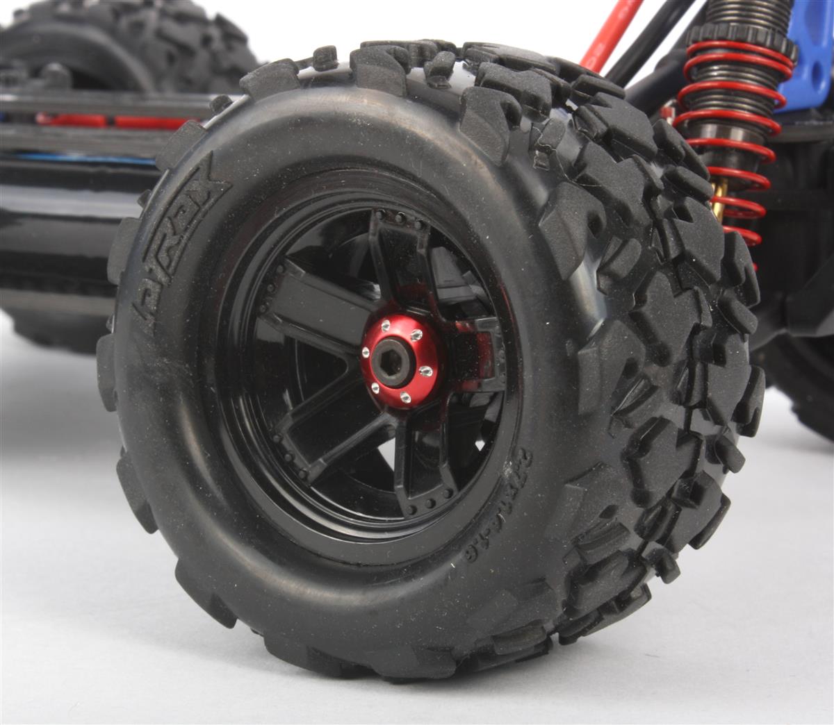 LaTrax Teton, Traxxas, Weekend Project, brushless, 2.4GHz, graphite chassis, aluminum shocks