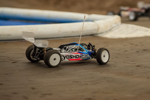 Kyosho's Jared Tebo is among five drivers who is sharing a tie for third place. The two-time IFMAR World Champ is showing great speed and a few mistakes has cost him an even higher ranking at the event.