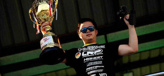 Ronald Volker Takes Touring Car World Champ Title With Yokomo [VIDEO]