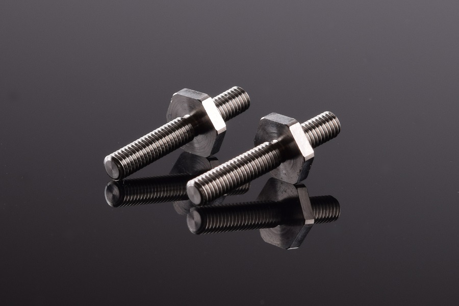 rdrp-b6-titanium-battery-tray-shoulder-screws-1