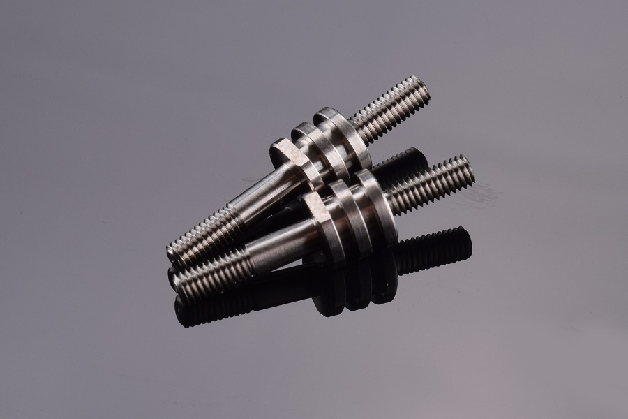 rdrp-xray-1_10-titanium-shock-mount-3