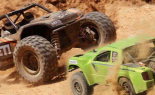 New Axial Yeti Score and Yeti Jr. 1/18 Rock Racer RTR [VIDEO]