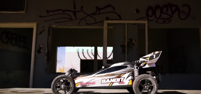 Traxxas Bandit VXL Abandoned Water Park Invasion [VIDEO]