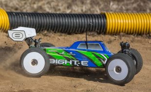 Losi RTR 8IGHT-E 1/8 4WD Buggy [VIDEO]