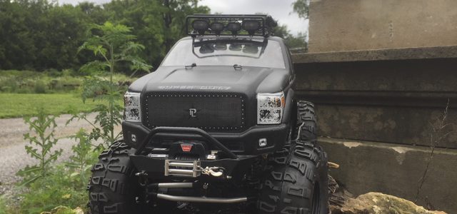 Super-Detailed Super-Duty Ford F-250 Axial SCX10 [READER’S RIDE]