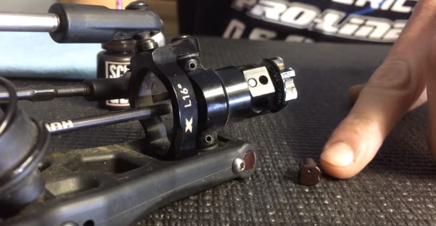 XT8 Front Hub Conversion Tips With Ty Tessmann