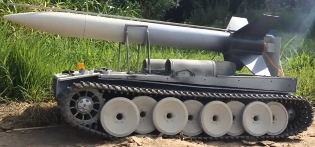 ROCKET TANK: This is the Best Way to Fly Model Rockets [VIDEO]