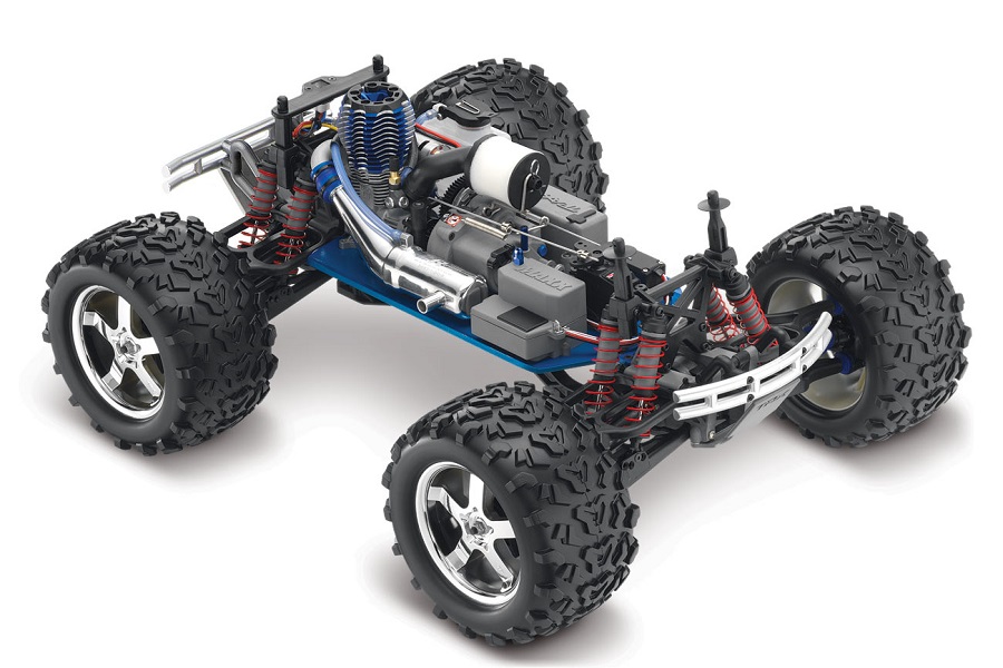 Traxxas RTR T-Maxx 3.3 1/10 Monster Truck [VIDEO] - RC Car Action