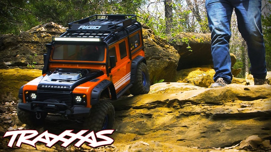 Traxxas Defender TRX-4 Ultimate Trail Truck Build