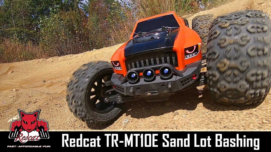 Thrashing In The Sand With The Redcat TR-MT10e Monster Truck