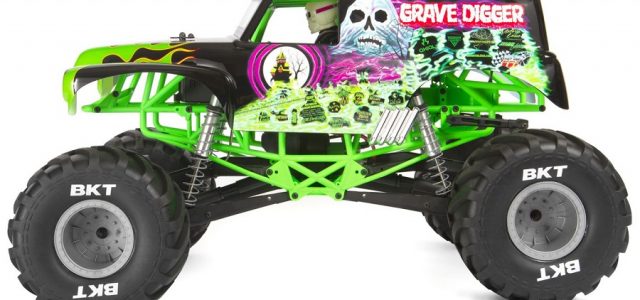 Axial 1/10 SMT10 Grave Digger 4WD Monster Truck RTR [VIDEO]