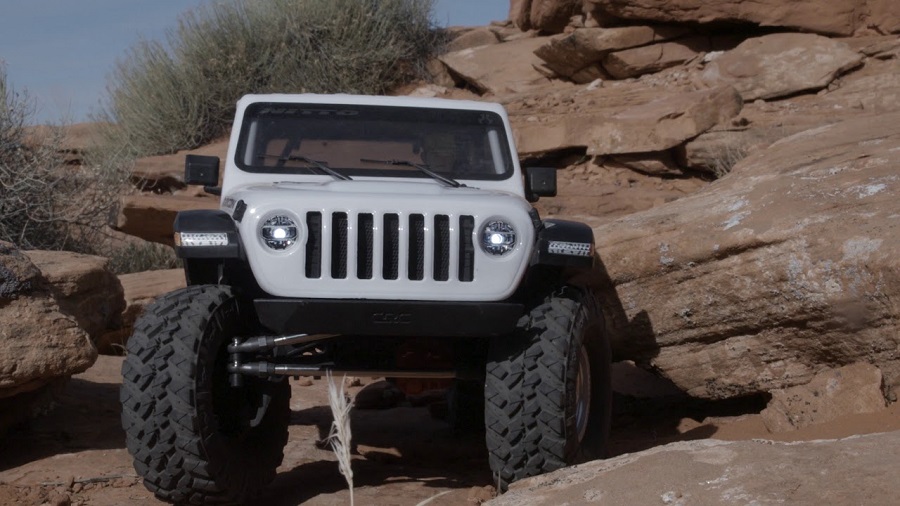 Up Close With The Axial SCX10 III Jeep Wrangler Rubicon JLU Kit