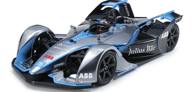 Tamiya TC-01 Chassis With Formula E Gen2 Body [VIDEO]