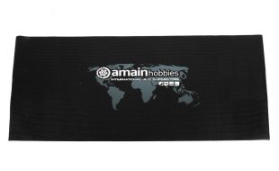 AMain “International” Pit Mat With Closeable Mesh Bag