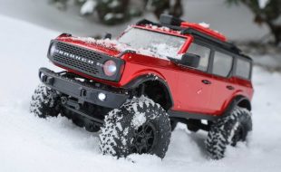 Axial SCX24 Ford Bronco 4WD RTR [VIDEO]