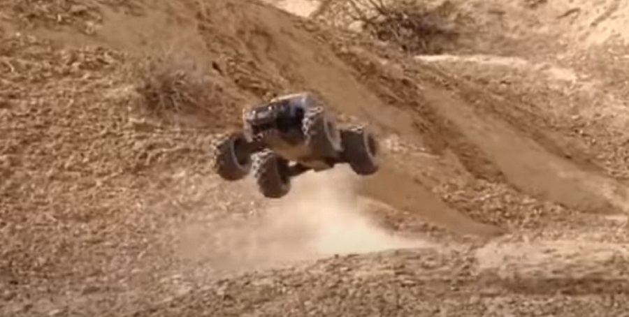 Kicking Up Dirt In The Desert With The Redcat KAIJU 18 Scale 6S Ready Monster Truck