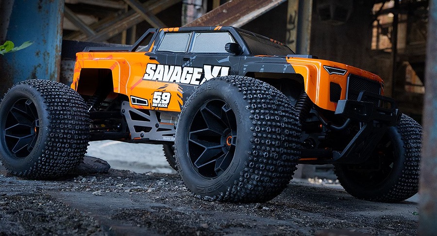HPI Savage XL 5.9 1/8 4WD Nitro Monster Truck RTR