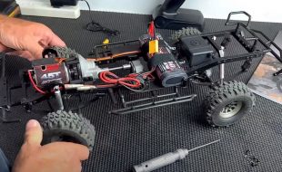 How To: Basic Steps To Getting Started With Your RC4WD RTR [VIDEO]