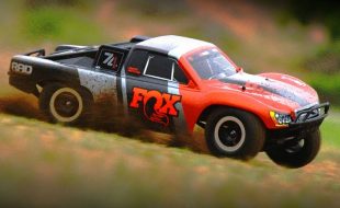 Desert Run With The Traxxas Fox Factory Slash VXL [VIDEO]