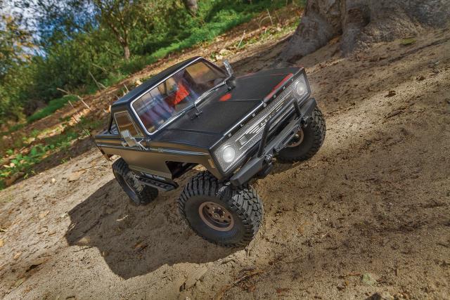 RC Car Action - RC Cars & Trucks | Element Enduro RTR Trailwalker Black Trail Truck With Scratch-N-Weather Body [VIDEO]