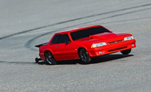 Traxxas Drag Slash With Ford Mustang 5.0 Body [VIDEO]