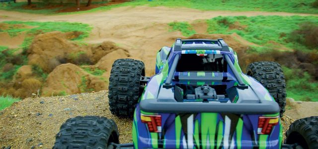 4s 60+MPH Dirt Jump Monster With The Traxxas MAXX [VIDEO]