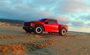Making A SplasH – The All-New Traxxas Ford Raptor R Unleashes Heaps of RC Excitement