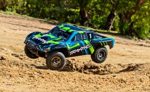 Traxxas 2WD & 4×4 Slash Now Available With Clipless Body Mounting + Conversion Kits