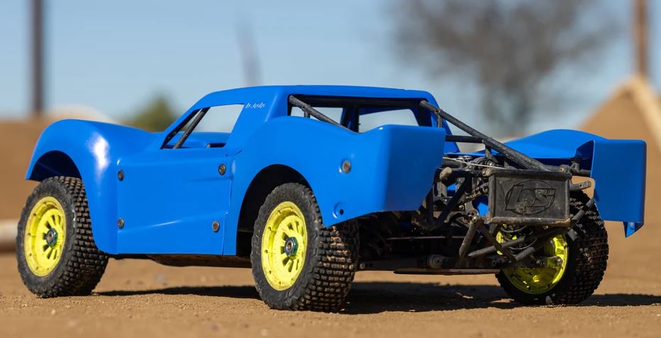 RC Car Action - RC Cars & Trucks | MOD Everlast Body For The Losi 5IVE-T 2.0 & 1.0 [VIDEO]