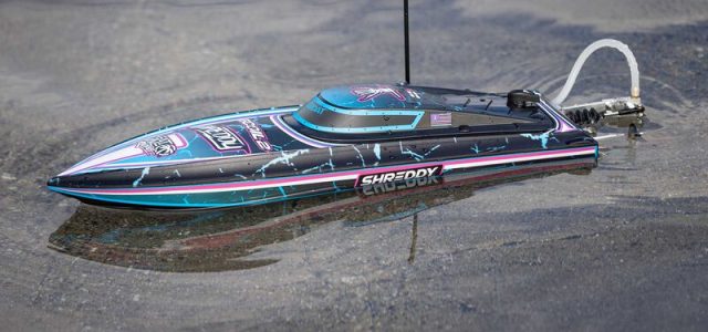 Pro Boat RTR Recoil 2 18″ Self-Righting Brushless Deep-V [VIDEO]