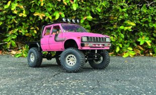 PRETTY IN PINK – A Customized RC4WD Trail Finder 2 1980 Toyota Land Cruiser FJ55